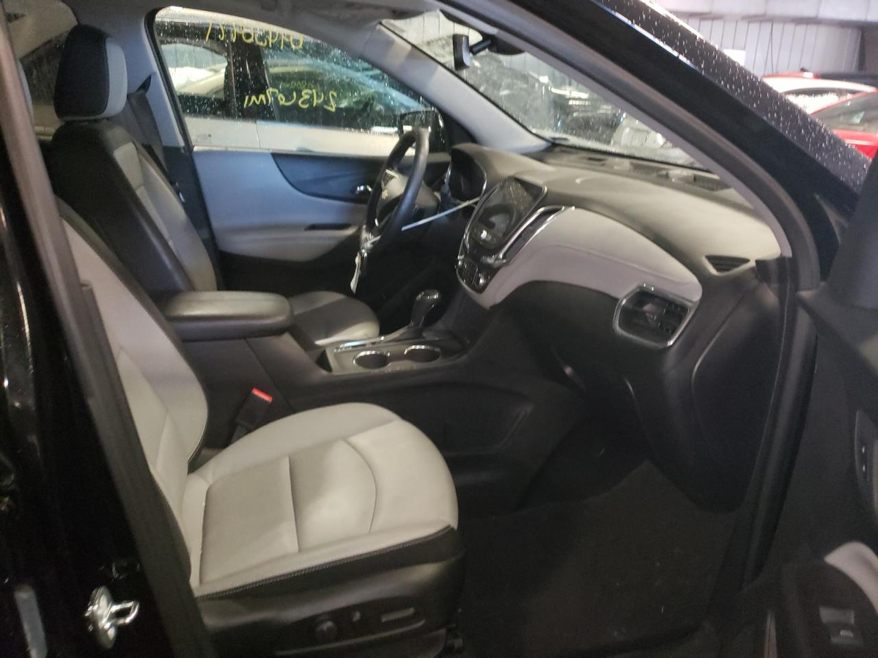 VIN 2GNAXMEV9J6142973 2018 CHEVROLET EQUINOX PR