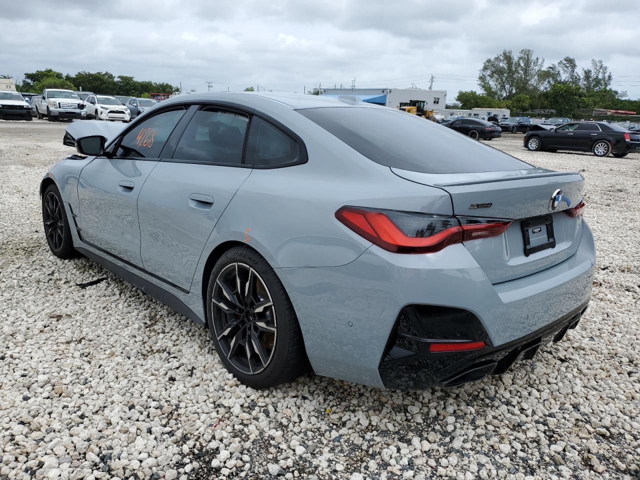 VIN WBA13AW03NFL97391 2022 BMW M440XI GRA