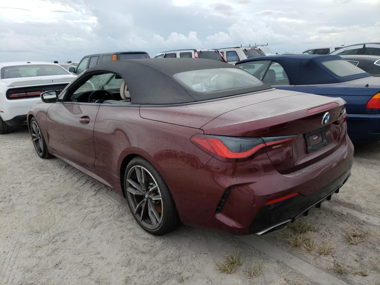 VIN WBA53AT08NCJ52237 2022 BMW M440I