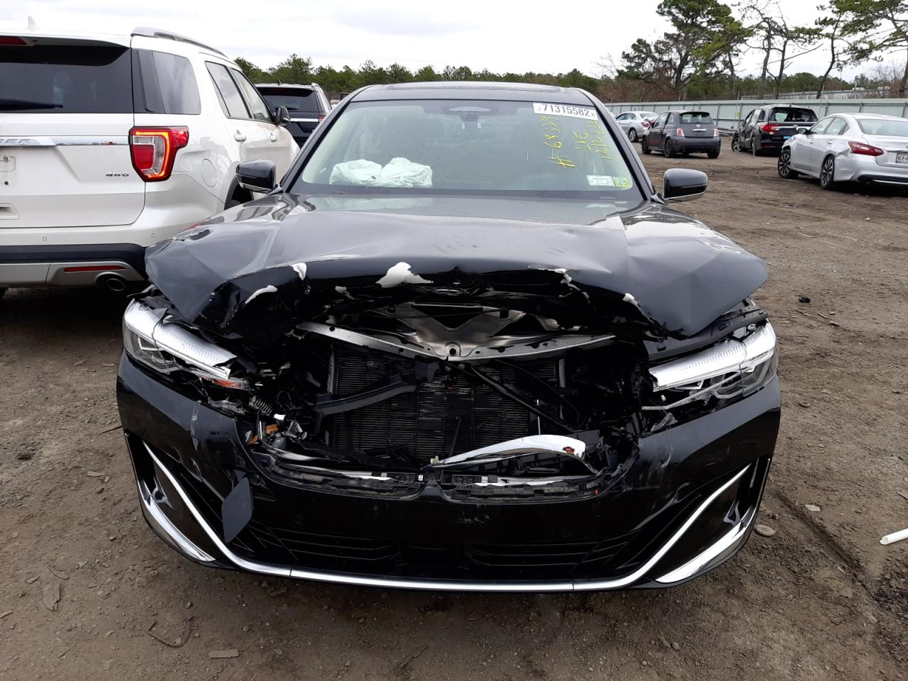 VIN WBA7T4C00NCH07937 2022 BMW 740 XI