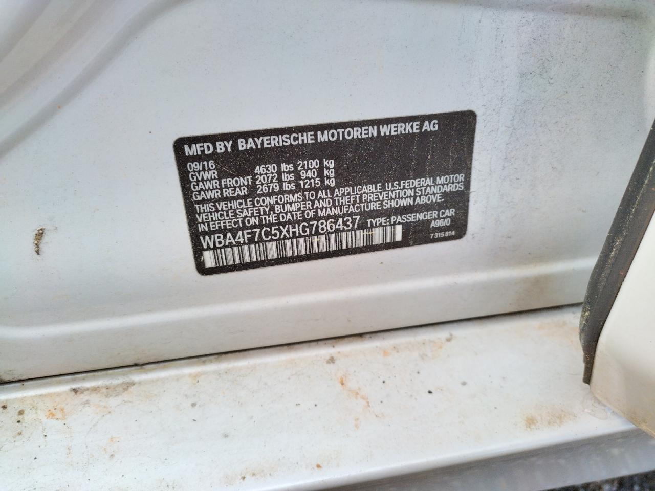VIN WBA4F7C5XHG786437 2017 BMW 128I
