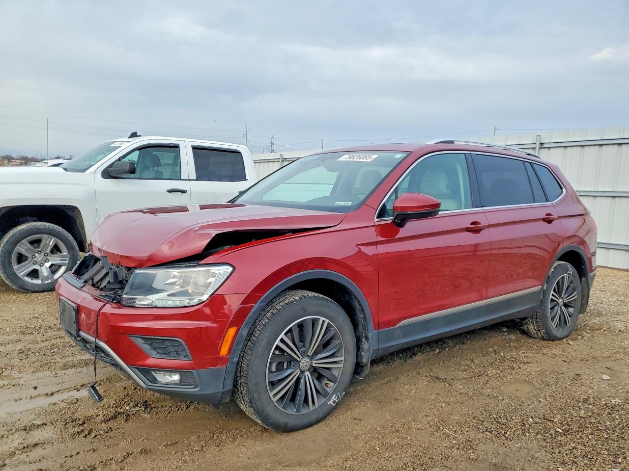 VOLKSWAGEN TIGUAN 2019, VIN 3VV2B7AX4KM096191