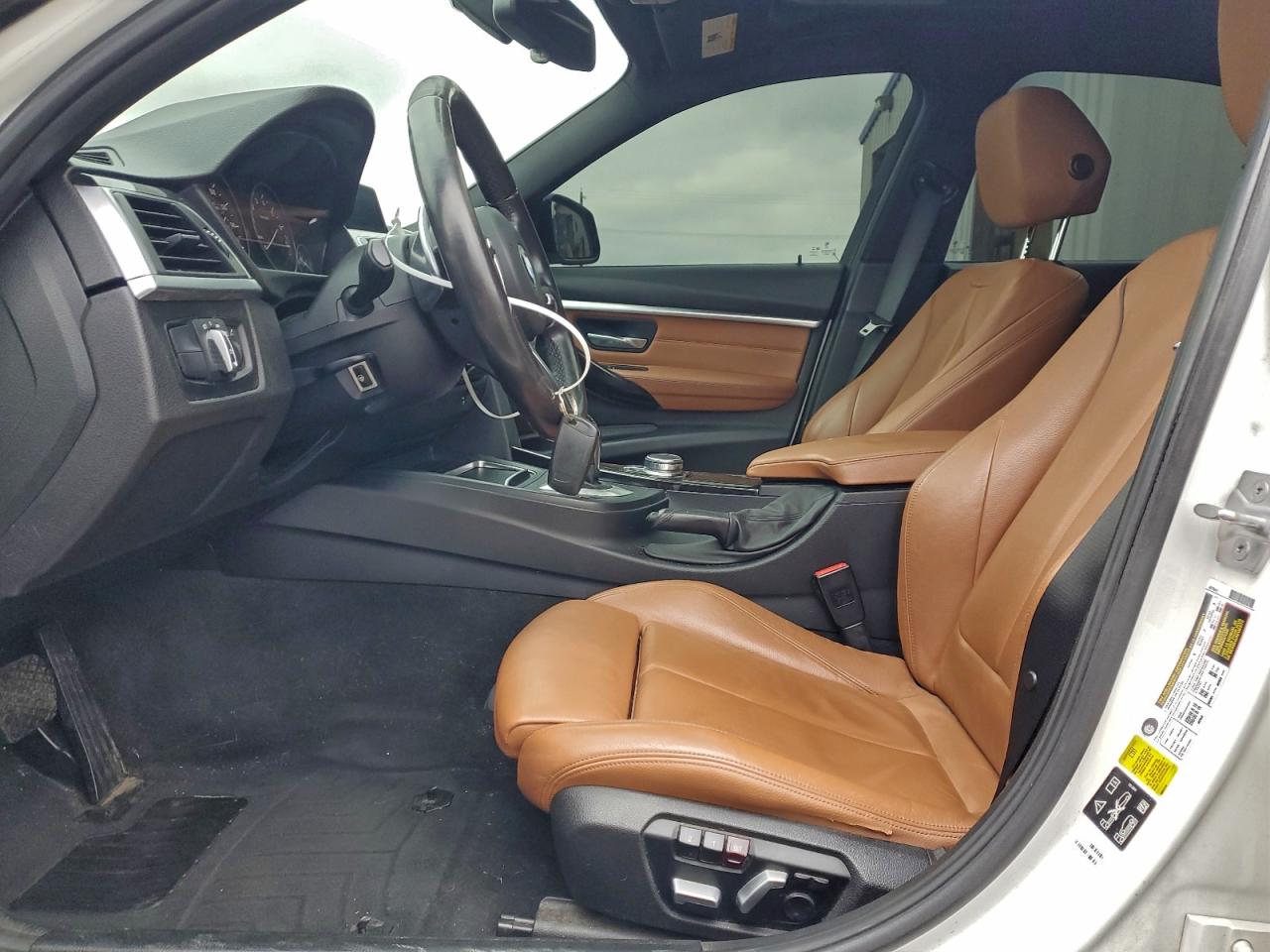 2017 BMW 3 SERIES VIN WBA8B7C30HA190168 — фото 7