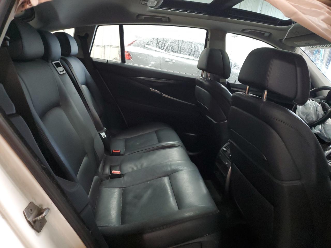 VIN WBA5M0C32HD085344 2017 BMW 550 XIGT