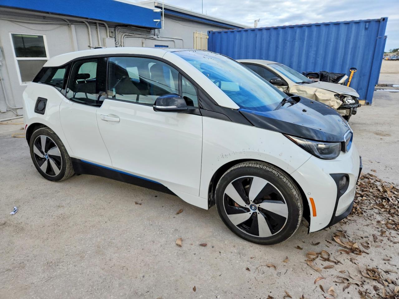 VIN WBY1Z6C53HV548351 2017 BMW I3 BEV