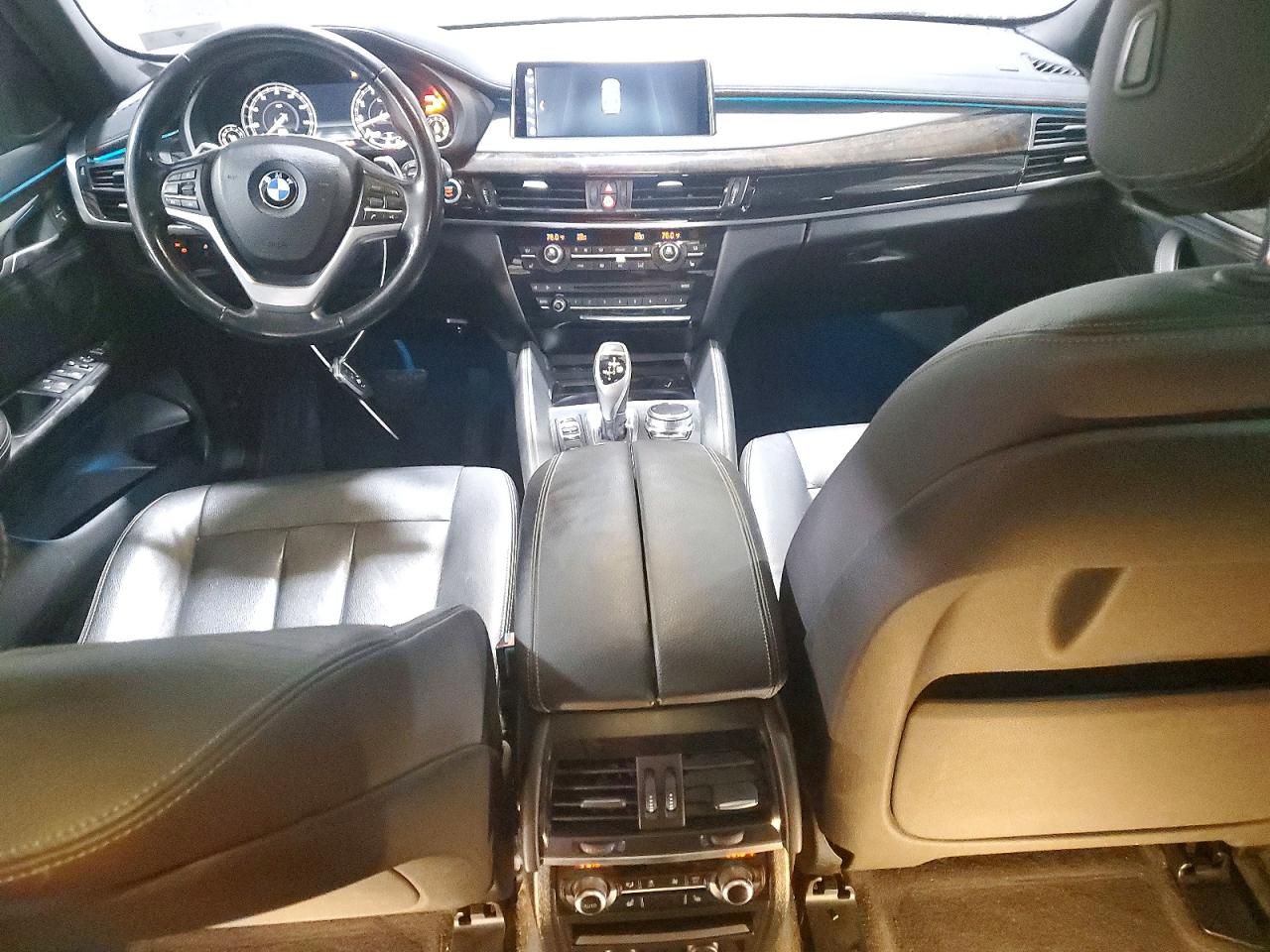 VIN 5UXKU2C58J0X49032 2018 BMW X6 XDRIVE3
