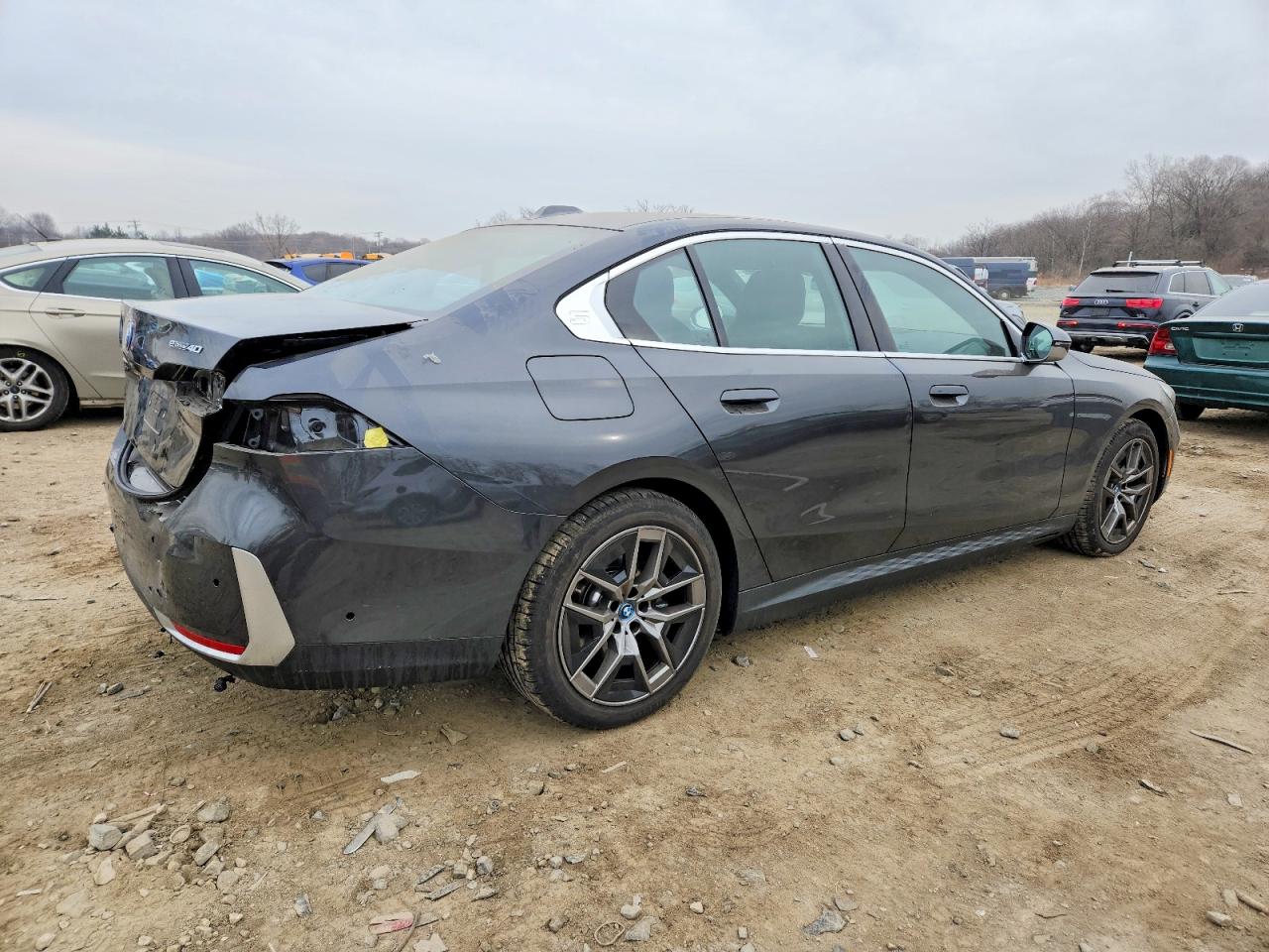 VIN WBY33FK08RCR86358 2024 BMW I5