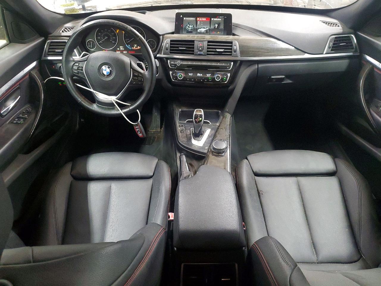 VIN WBA8Z9C5XJB219703 2018 BMW 330 XIGT