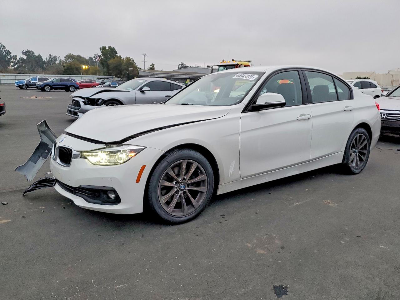 VIN WBA8E1G35HNU17376 2017 BMW 320 I