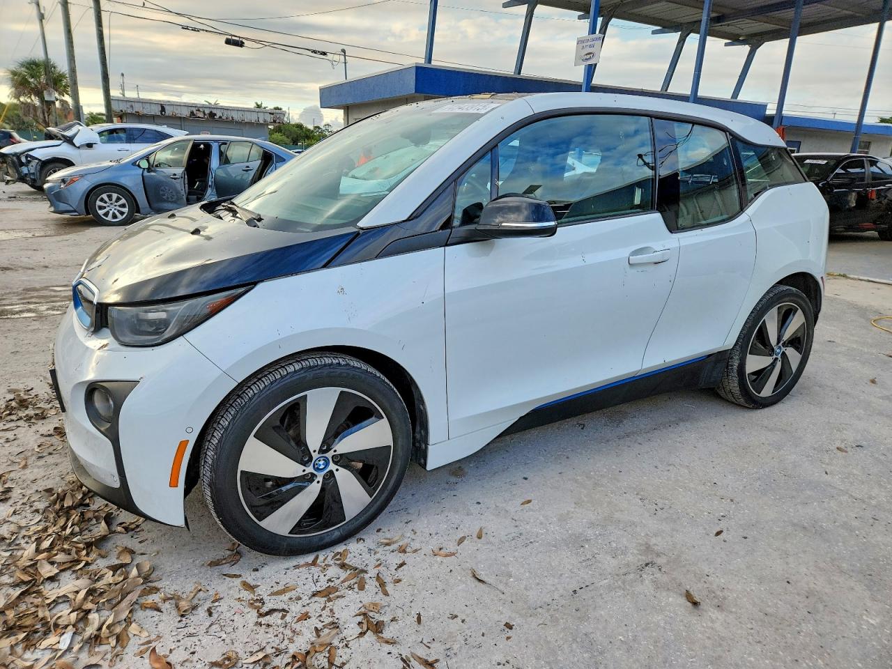 VIN WBY1Z6C53HV548351 2017 BMW I3 BEV