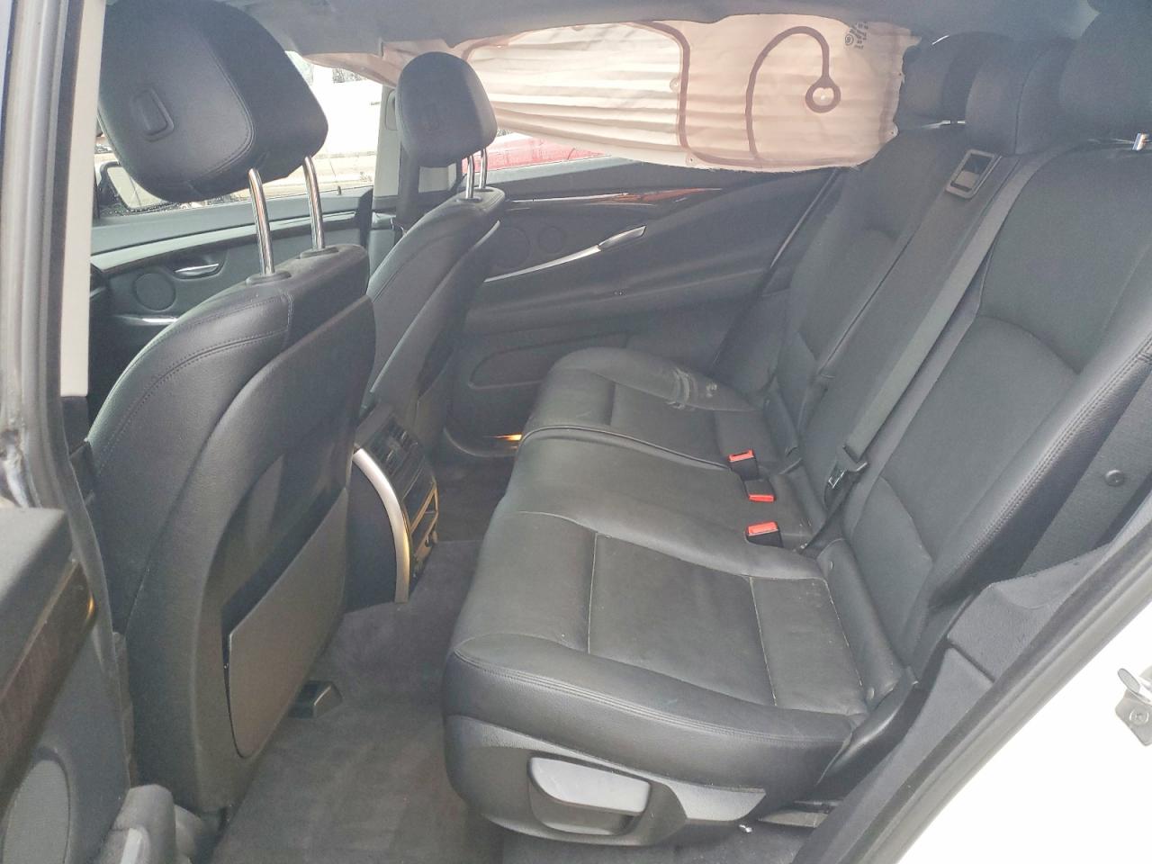 VIN WBA5M2C38HG811637 2017 BMW 535 IGT