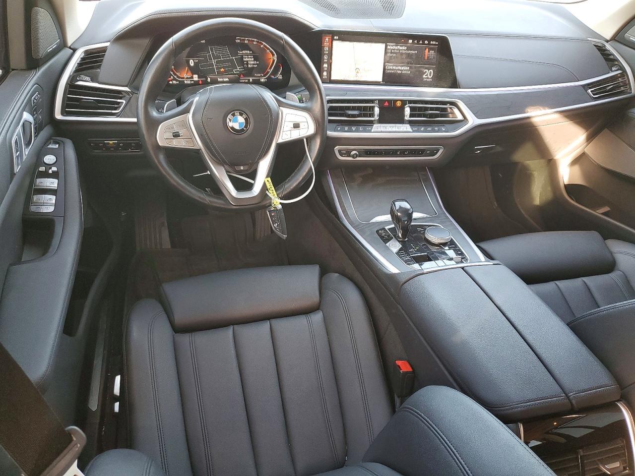 VIN 5UXCW2C09M9F01667 2021 BMW X7 XDRIVE4