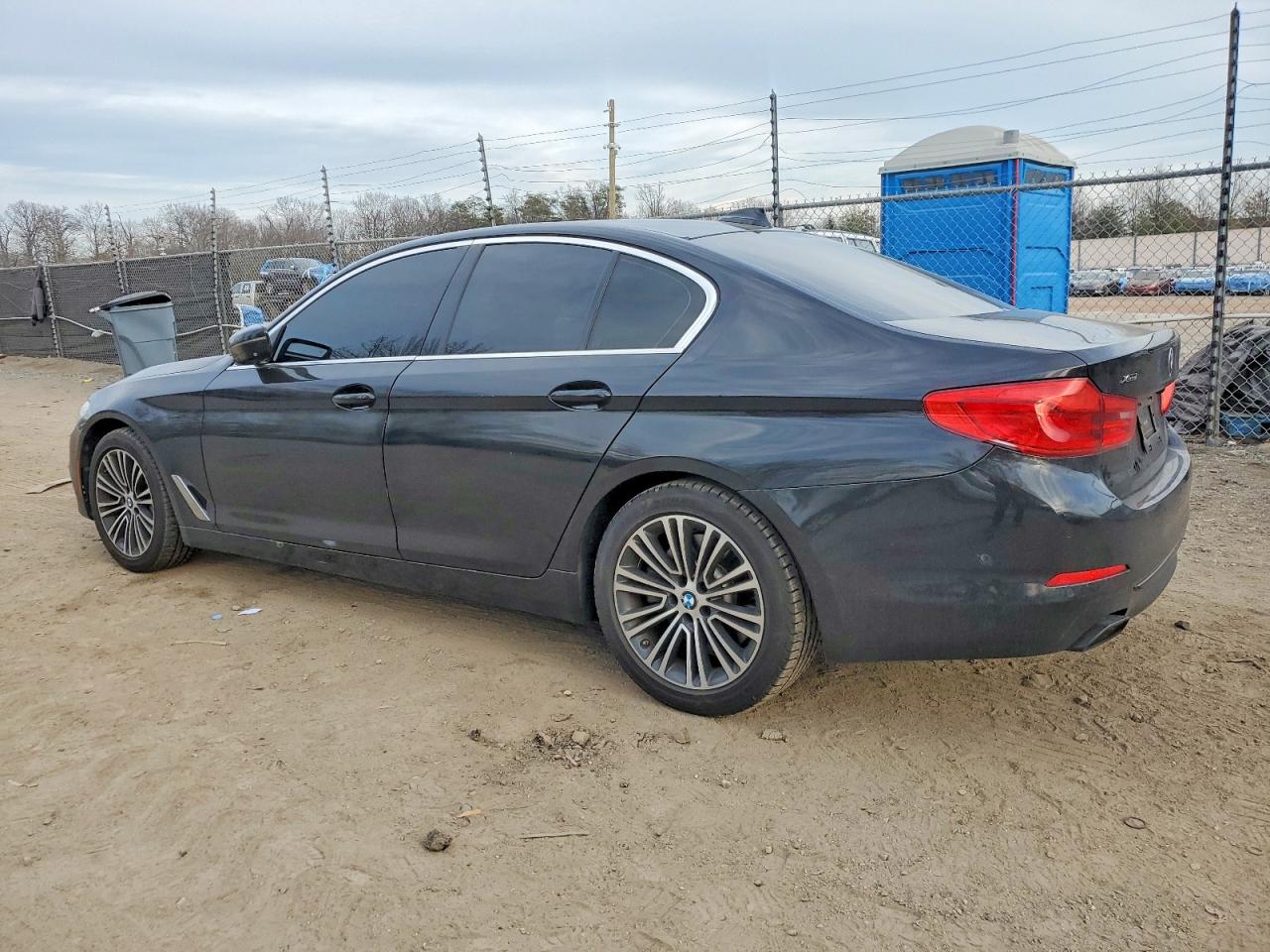 VIN WBAJE7C55KWD55266 2019 BMW 540 XI