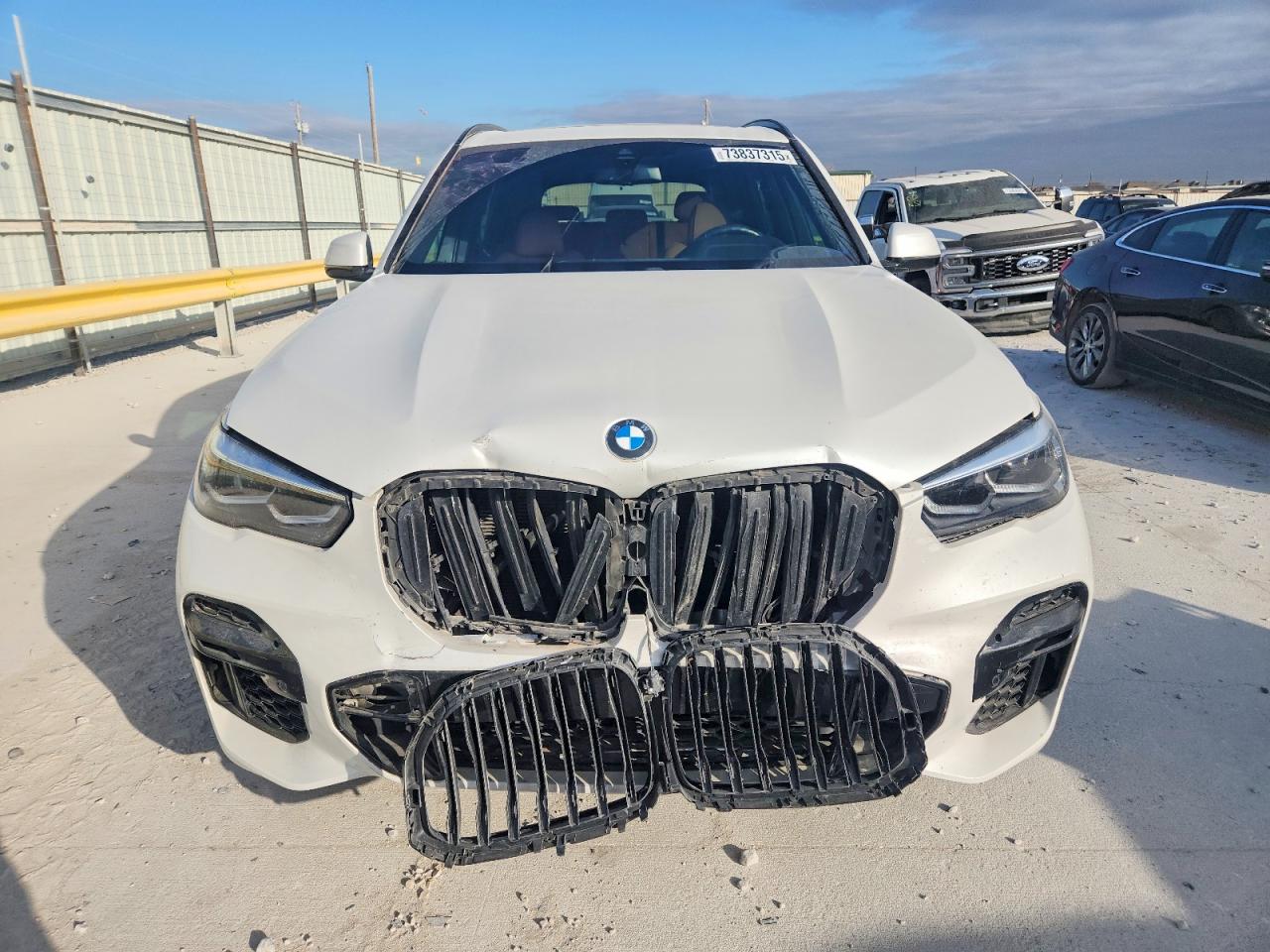 VIN 5UXCR4C09P9P84303 2023 BMW X5 SDRIVE