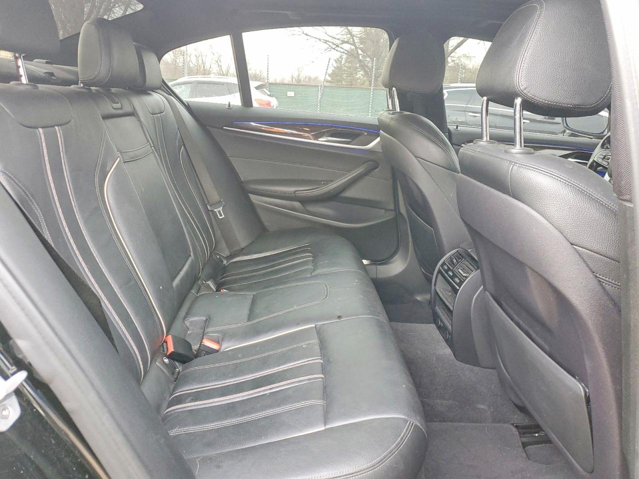 VIN WBAJE7C55KWD55266 2019 BMW 540 XI