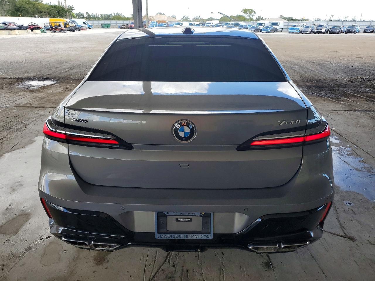 VIN WBA33EJ03PCN37404 2023 BMW 760 XI