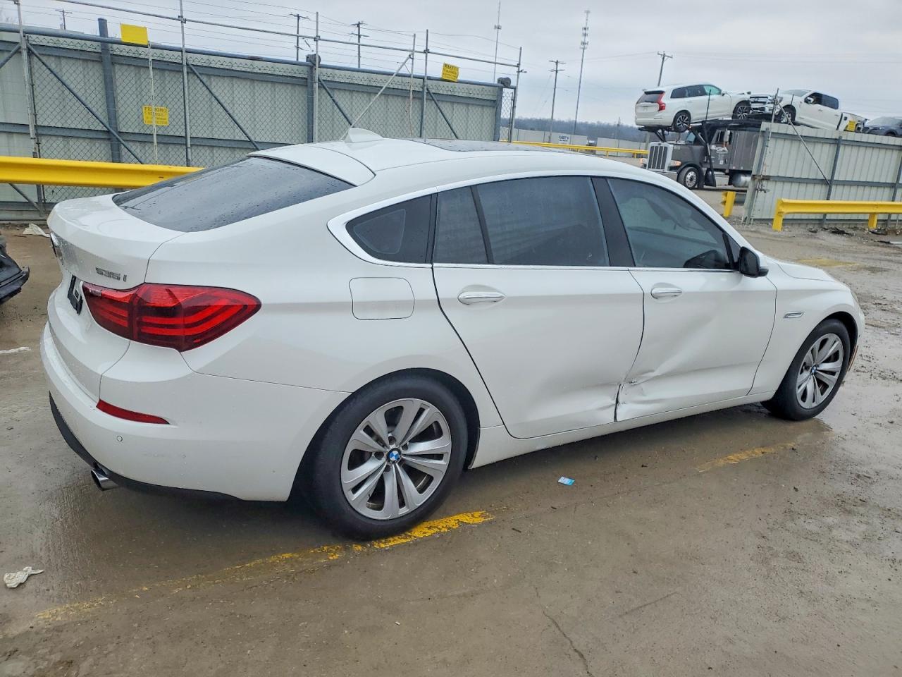 VIN WBA5M2C38HG811637 2017 BMW 535 IGT
