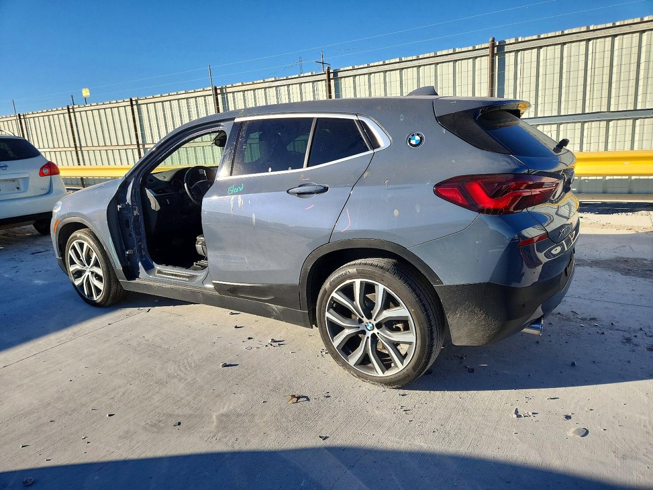VIN WBXYH9C02N5T61660 2022 BMW X2 SDRIVE2