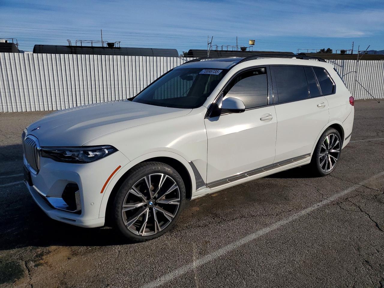 VIN 5UXCW2C09M9F01667 2021 BMW X7 XDRIVE4