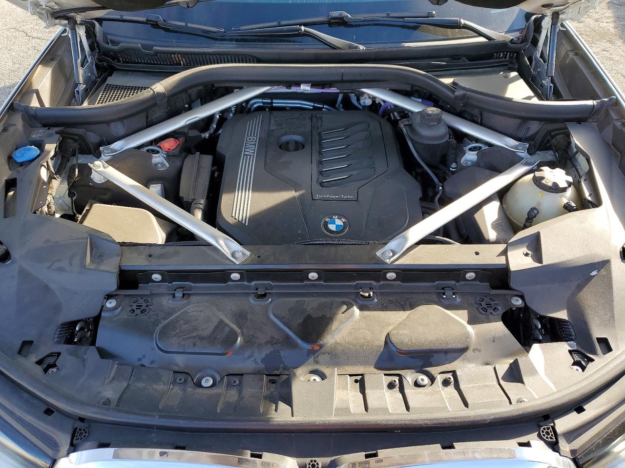 VIN 5UXCW2C09M9F01667 2021 BMW X7 XDRIVE4