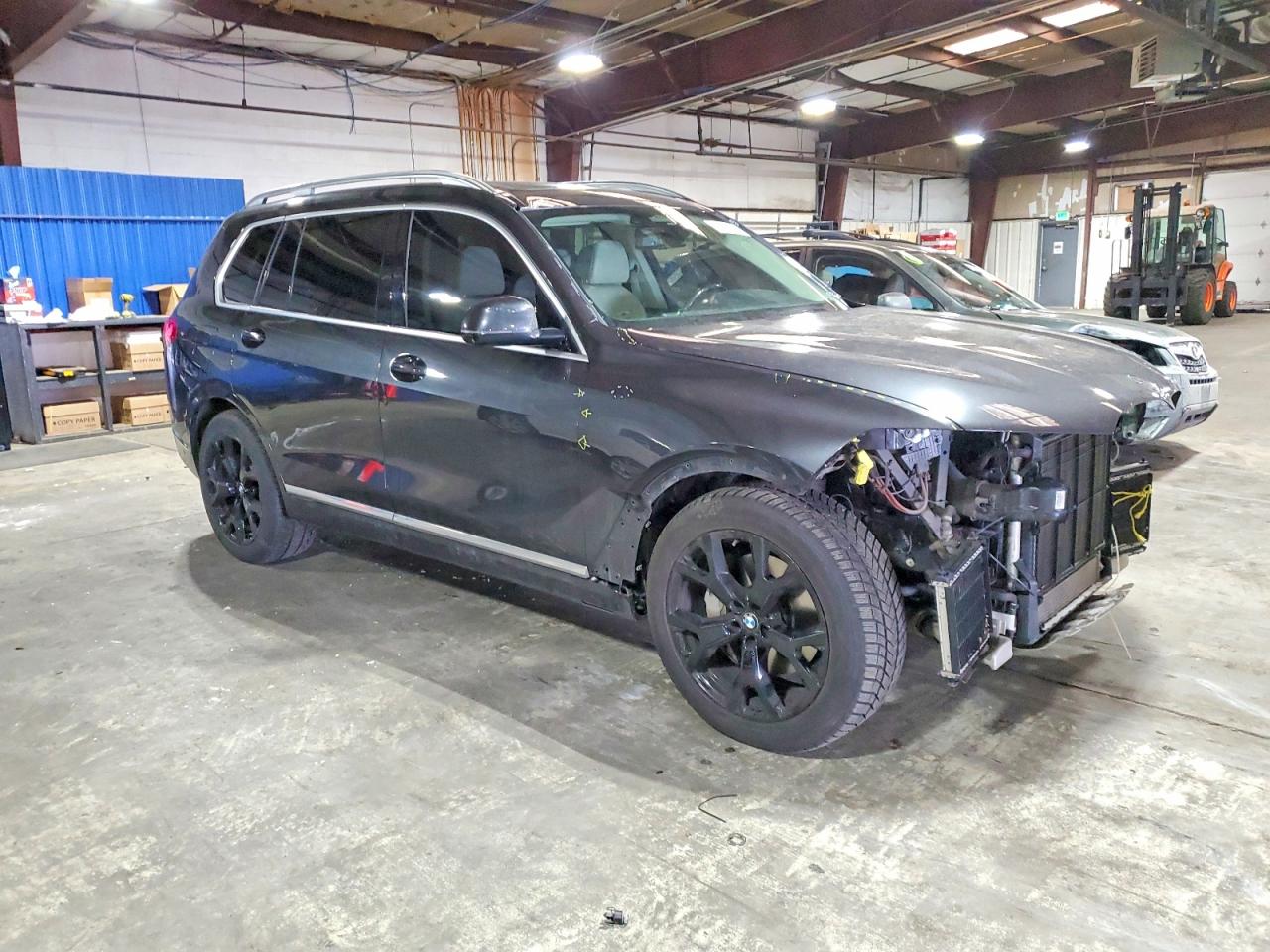 VIN 5UXCX4C51KLS37233 2019 BMW X7 XDRIVE5