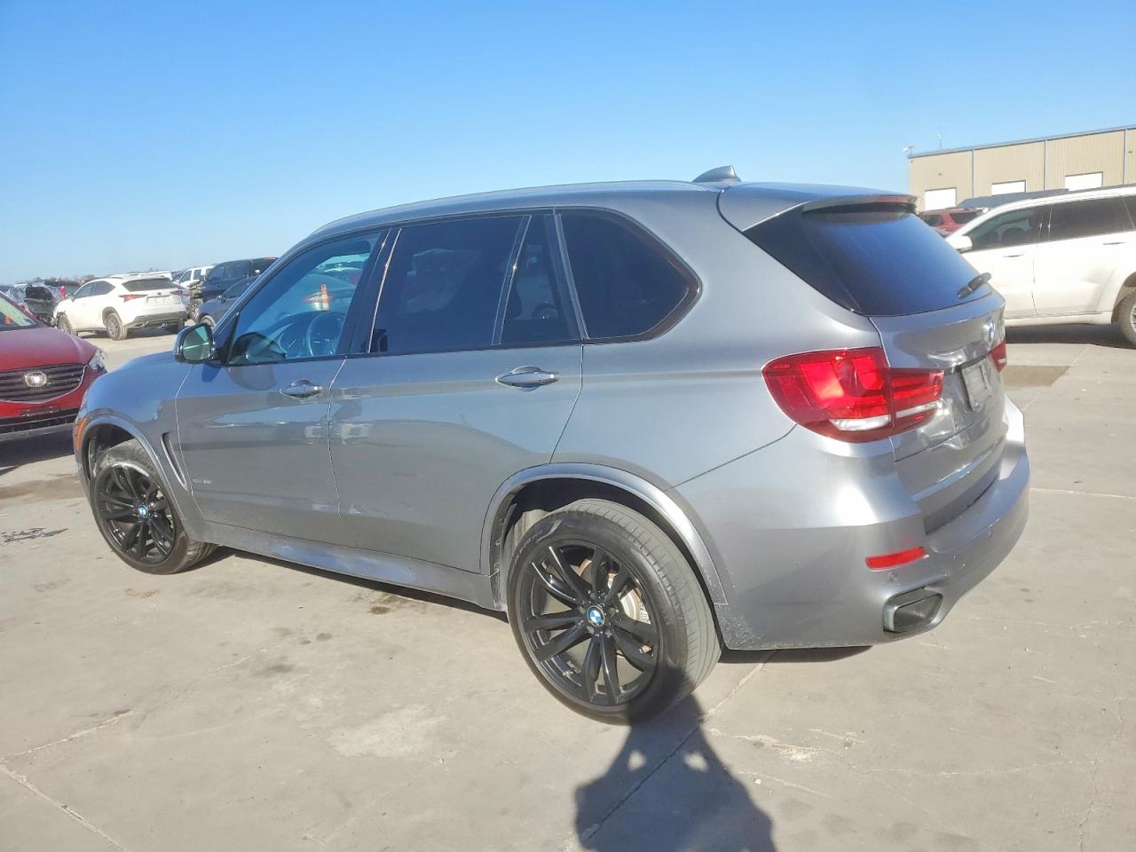 VIN 5UXKR0C36H0V81843 2017 BMW X5 XDRIVE3