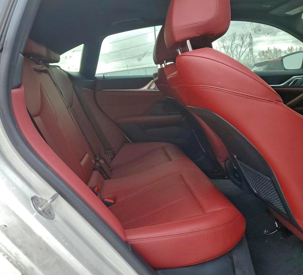 VIN WBA13AW08NFM73249 2022 BMW M440XI GRA