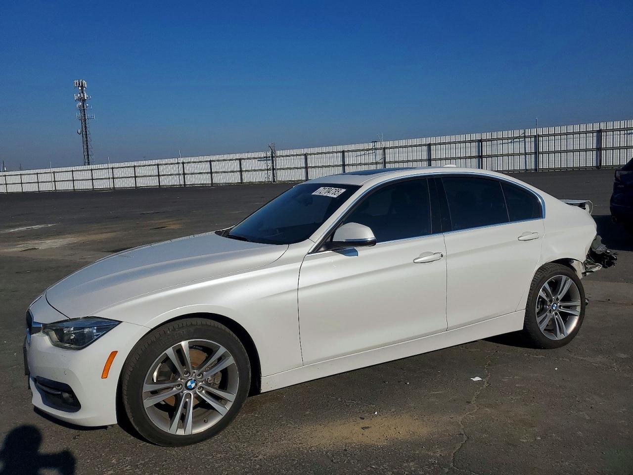 VIN WBA8B9G30HNU53760 2017 BMW 330 I