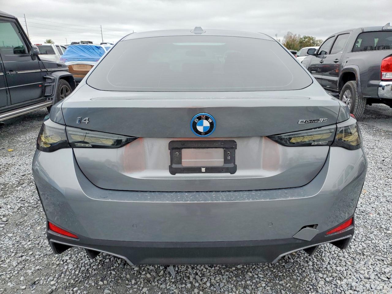 VIN WBY43AW03PFP71340 2023 BMW I4 EDRIVE