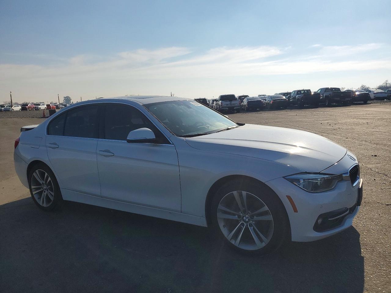 VIN WBA8B9G30HNU53760 2017 BMW 330 I