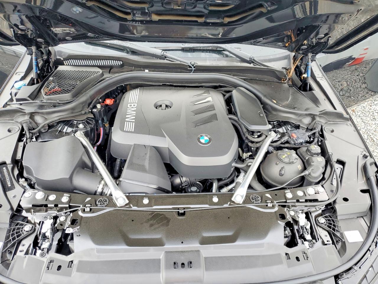 VIN WBA53FJ03TCW32988 2026 BMW 530 XI