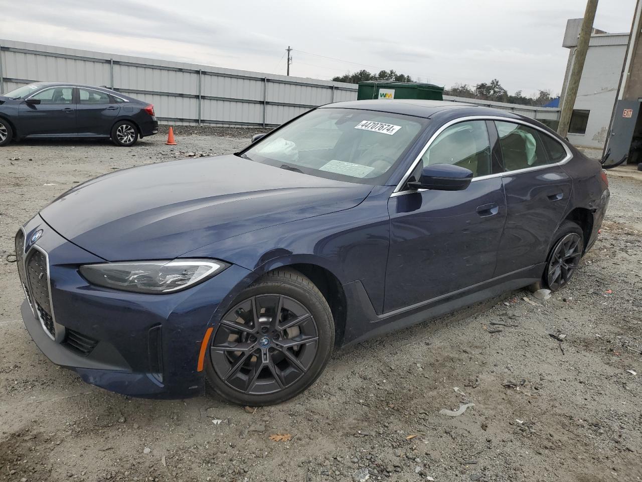 VIN WBY73AW0XNFM41611 2022 BMW I4 EDRIVE4