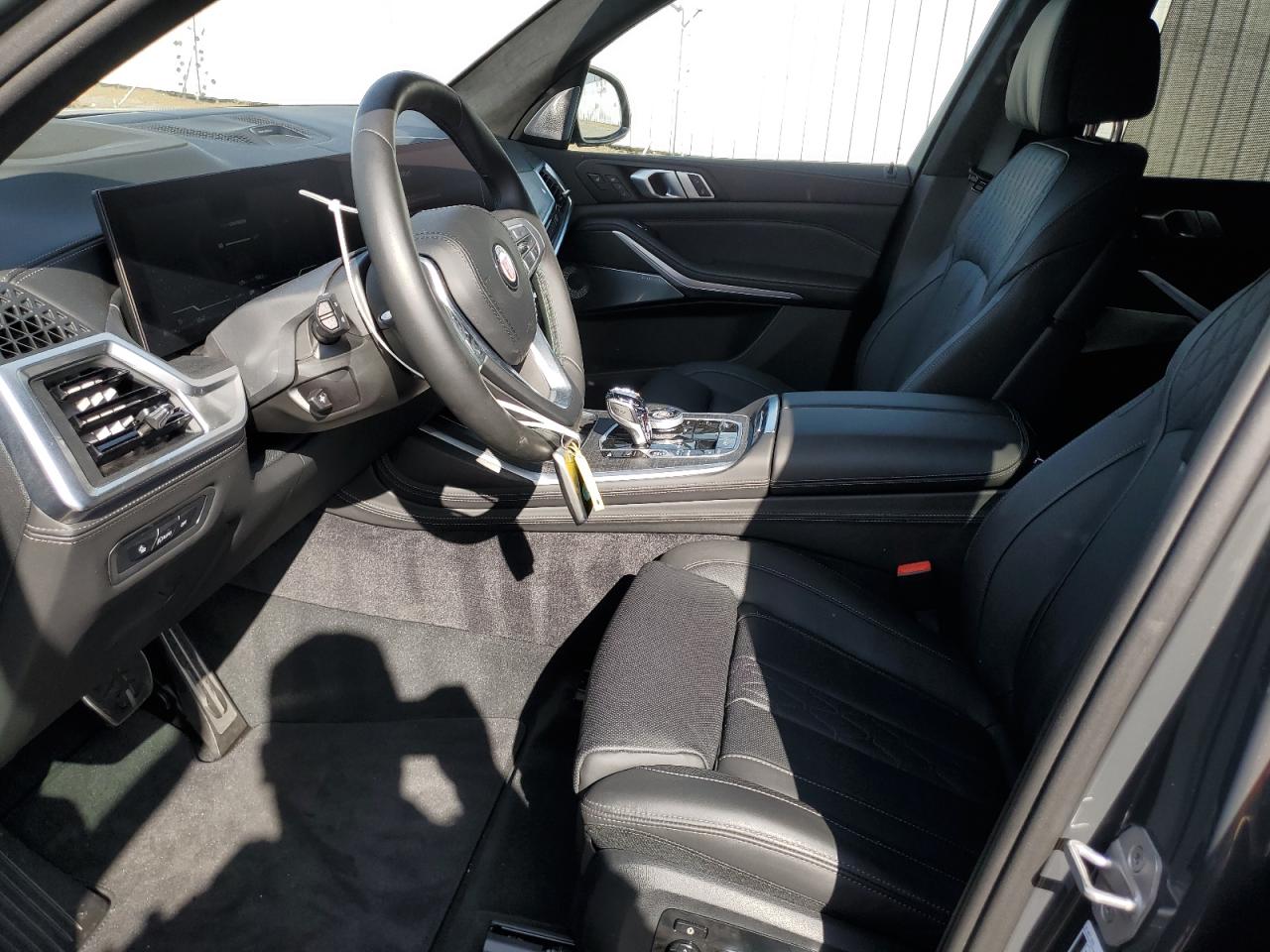 VIN 5UX43EM17R9W08128 2024 BMW X7 ALPINA
