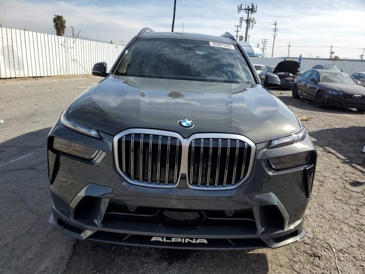 VIN 5UX43EM17R9W08128 2024 BMW X7 ALPINA