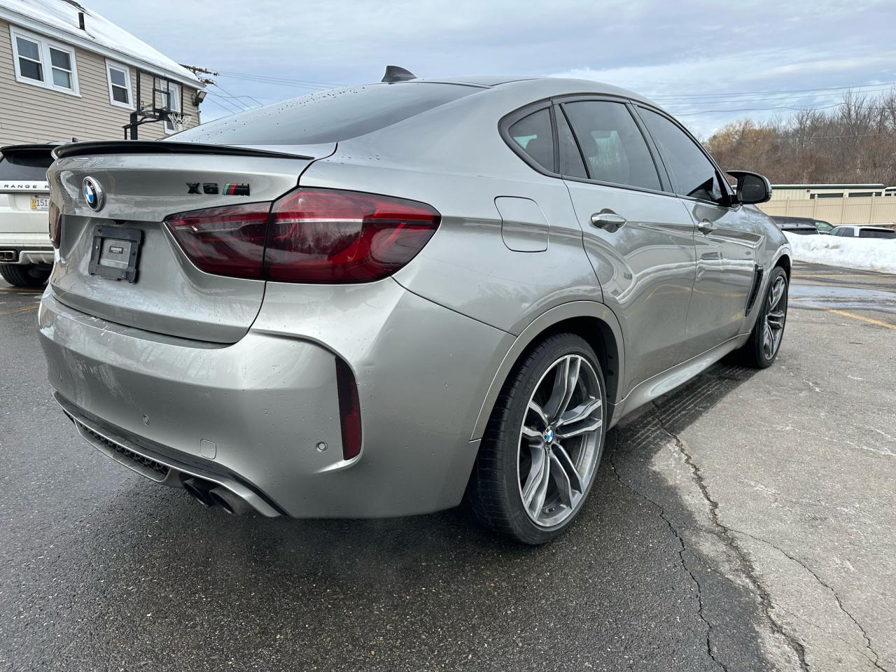 VIN 5YMKW8C30H0U72097 2017 BMW X6 M