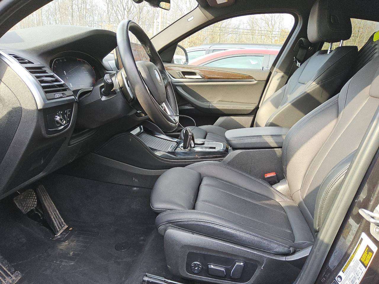 VIN 5UX33DT03R9V50307 2024 BMW X4 XDRIVE3