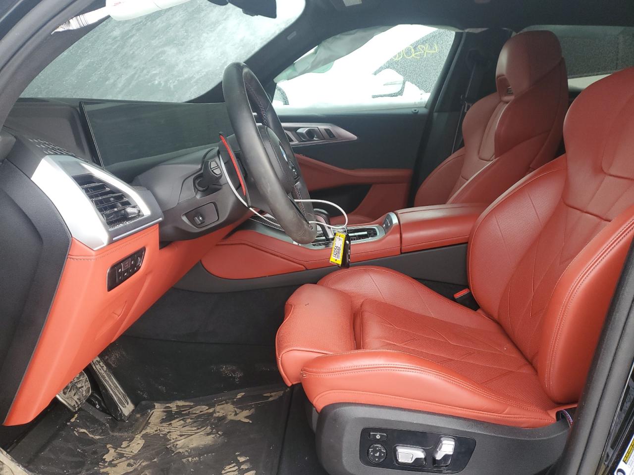 VIN 5YM23CS05P9S12744 2023 BMW XM
