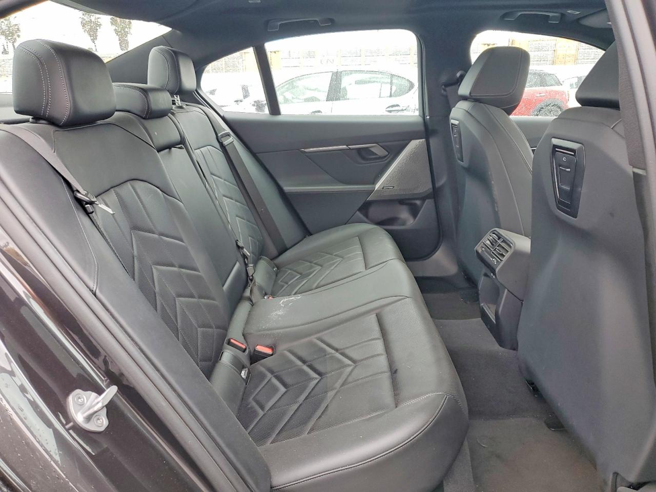 VIN WBY33FK0XRCP95153 2024 BMW I5