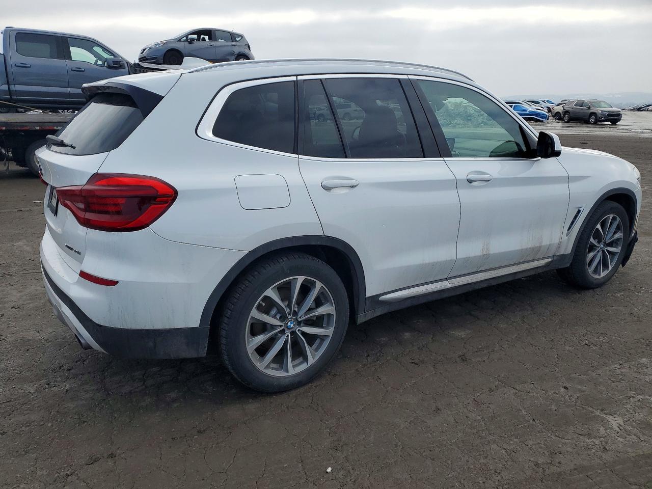 VIN 5UXTR9C55KLP97361 2019 BMW X3 XDRIVE3