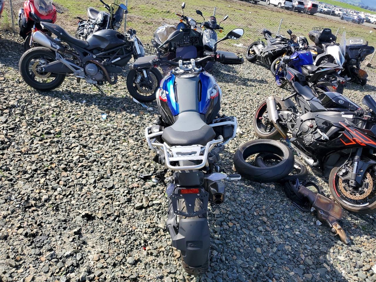 VIN WB10M2303R6J83347 2024 BMW R 1300