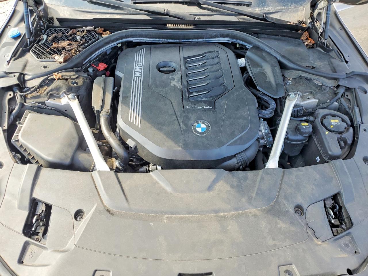 VIN WBA7T4C08NCJ17191 2022 BMW MOTORRAD 740