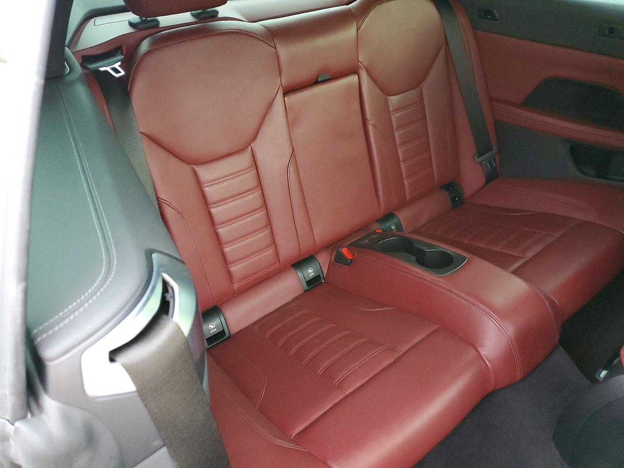 VIN WBA53AT04MCG16268 2021 BMW M440I