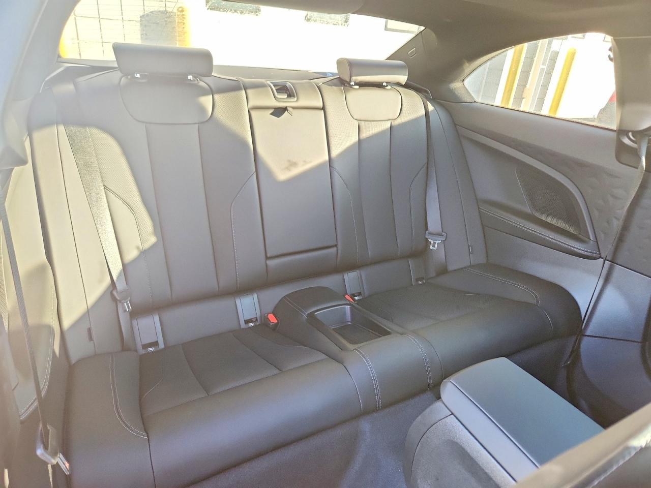 VIN 3MW53CM06S8F56506 2025 BMW M240XI
