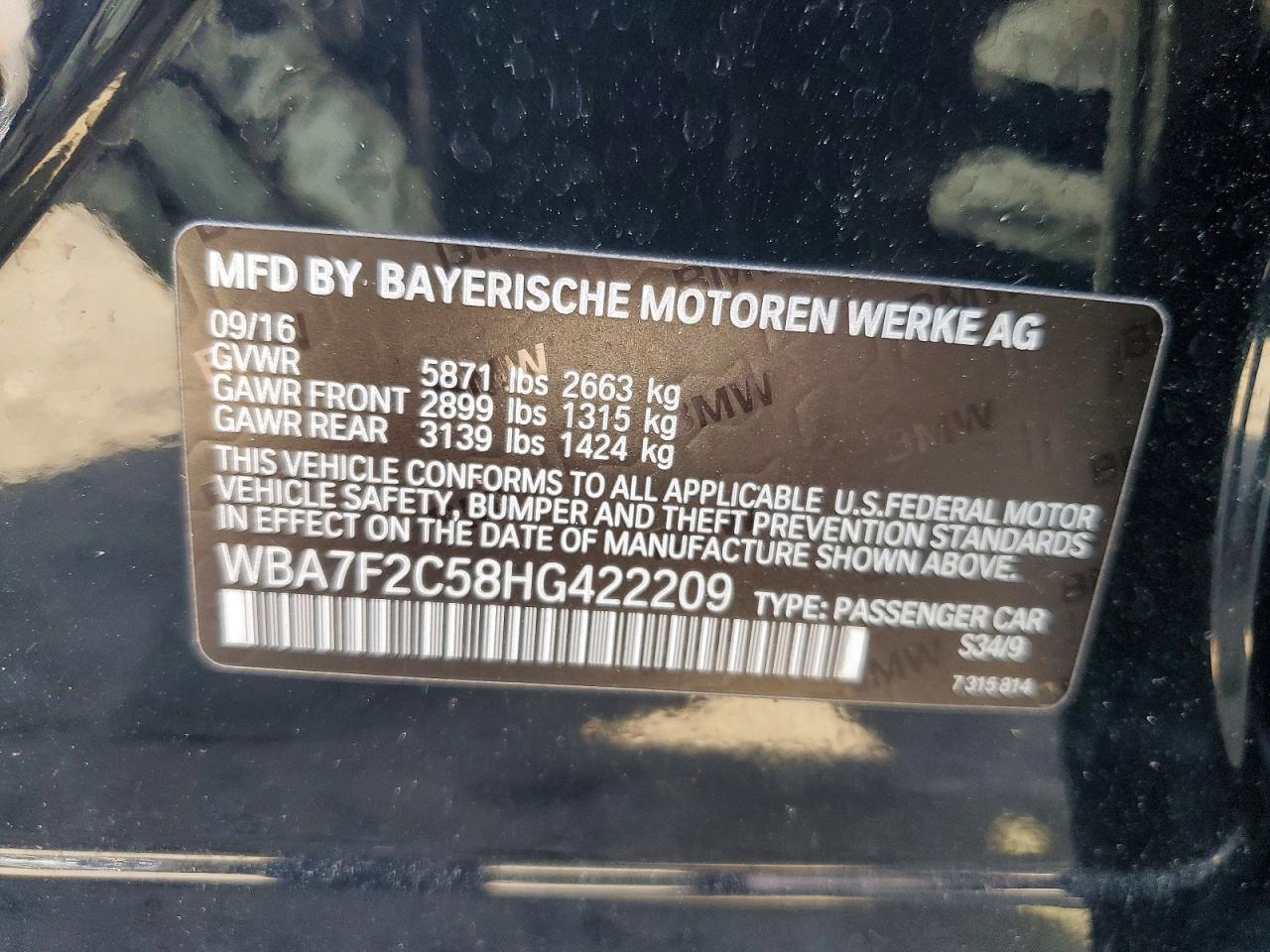 VIN WBA7F2C58HG422209 2017 BMW 750