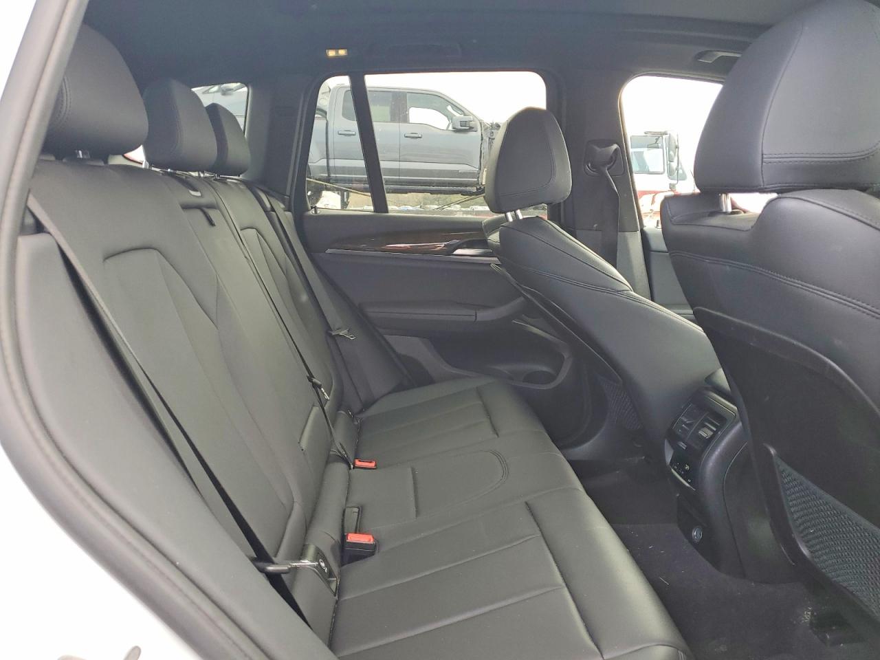 VIN 5UXTR9C55KLP97361 2019 BMW X3 XDRIVE3