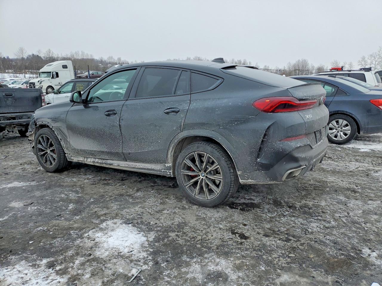 VIN 5UXCY6C0XM9F11979 2021 BMW X6 XDRIVE4