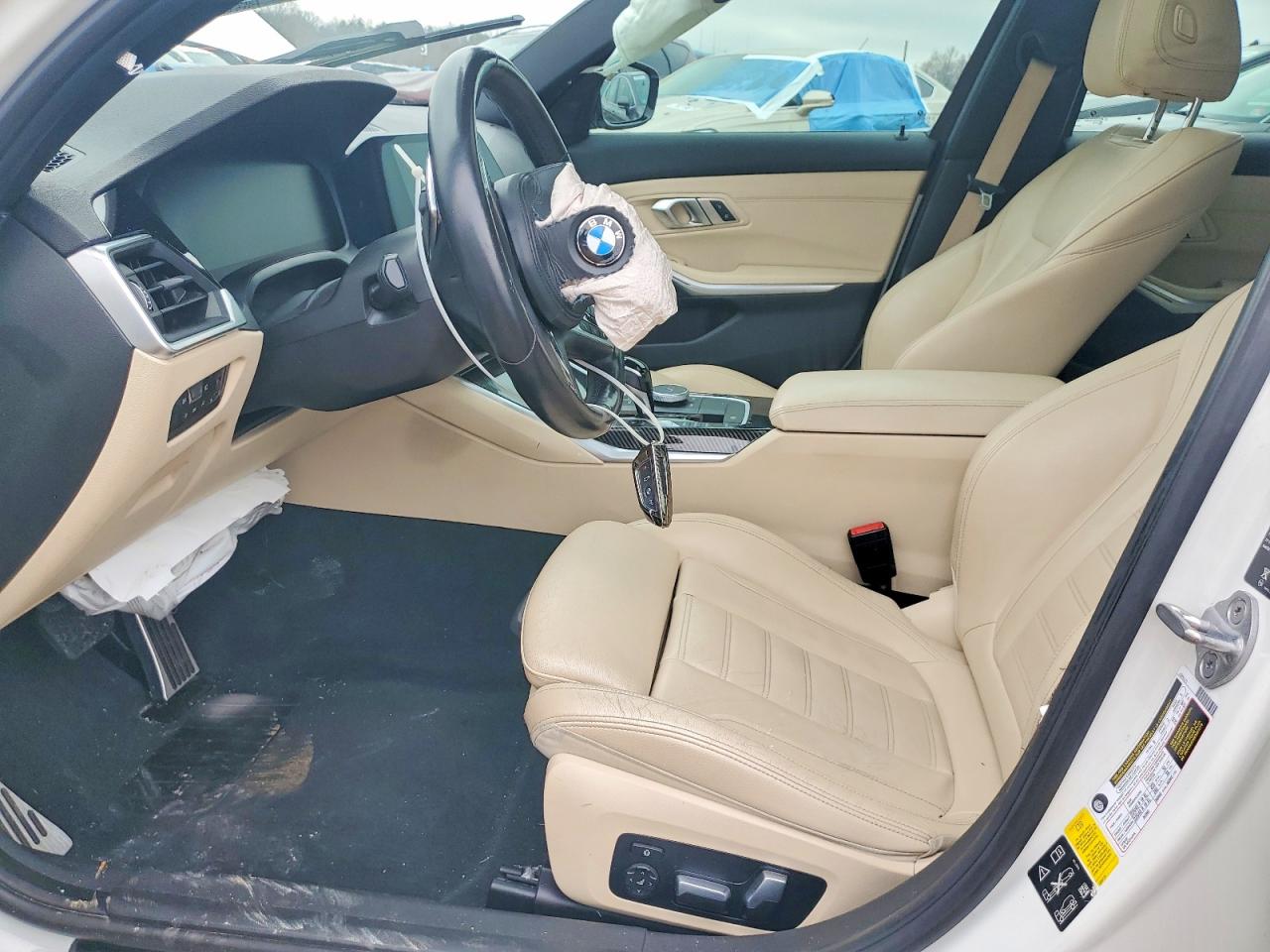 VIN 3MW5R7J06L8B13879 2020 BMW MOTORRAD 330