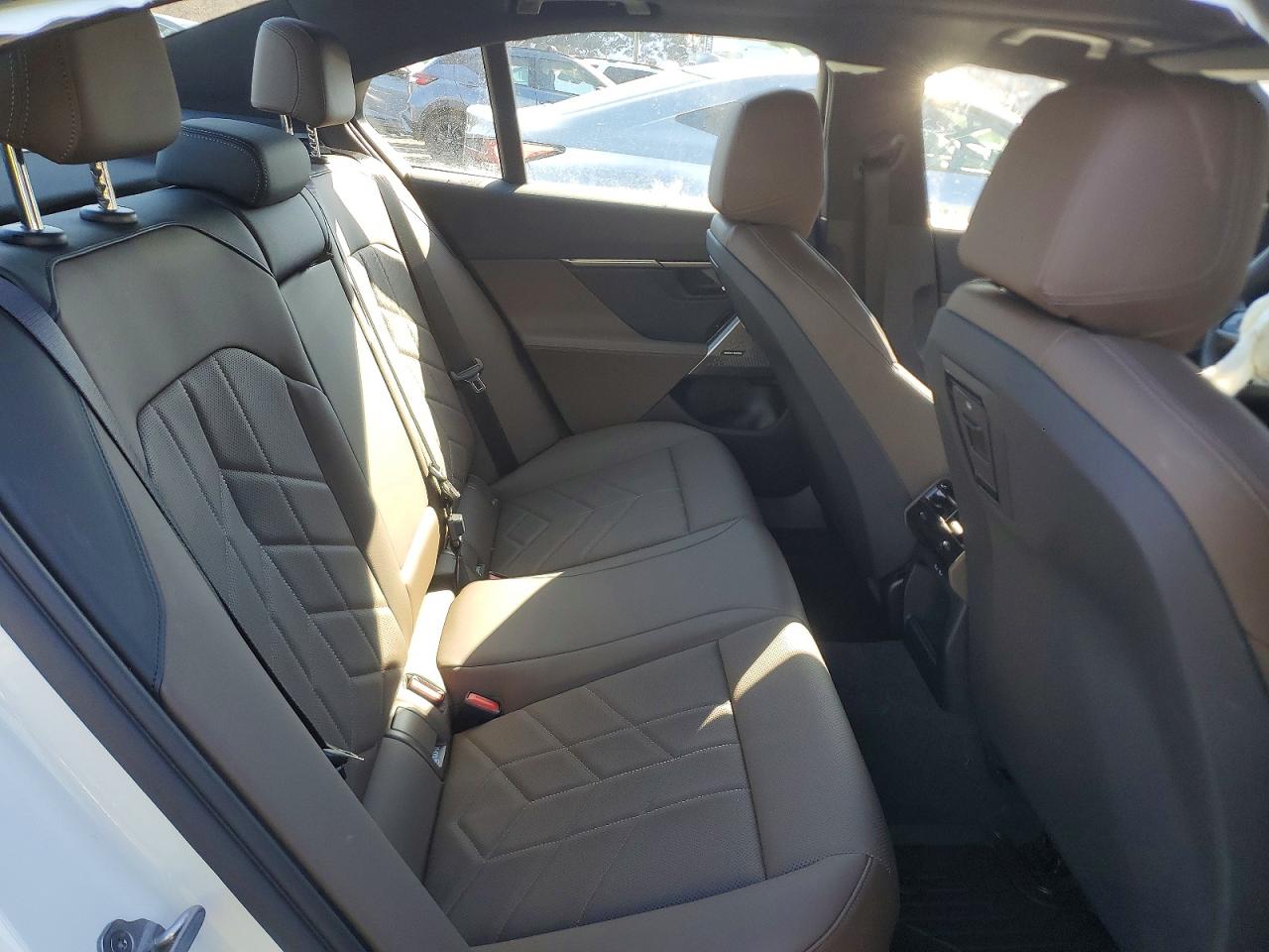 VIN WBY33HG04TCV92884 2026 BMW I5