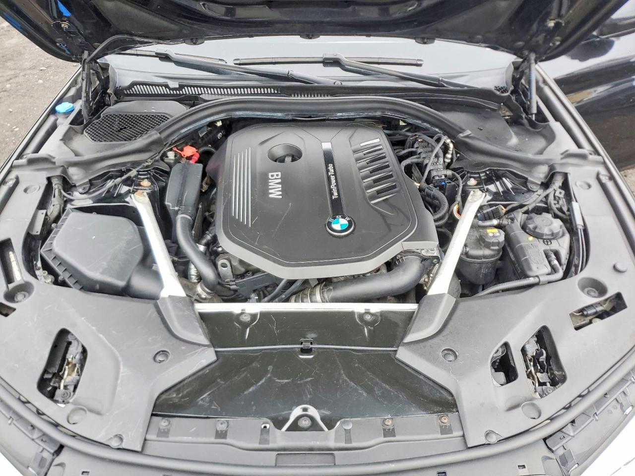 VIN WBAJE7C58JWD49783 2018 BMW MOTORRAD 540 X1
