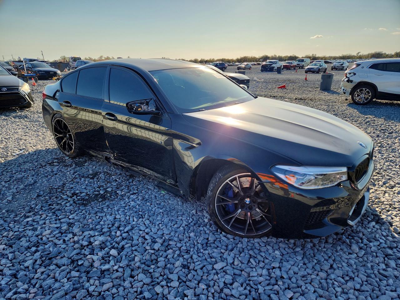 VIN WBSJF0C52KB285312 2019 BMW MOTORRAD M5